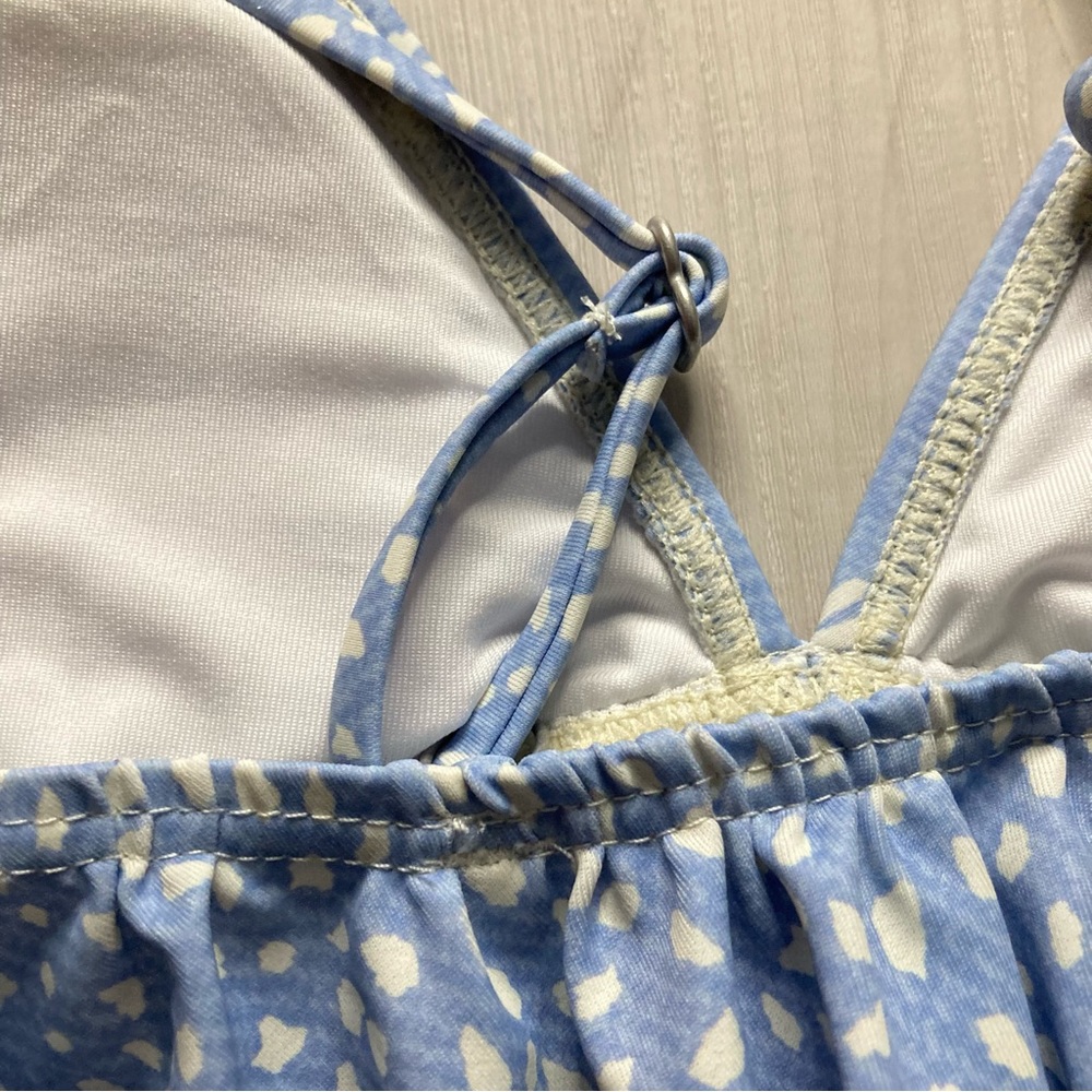 Billabong 🏝️ Where to Ruffle Girls’ Floral Ruffle Tri Light Blue Bikini Set - Picture 12 of 14